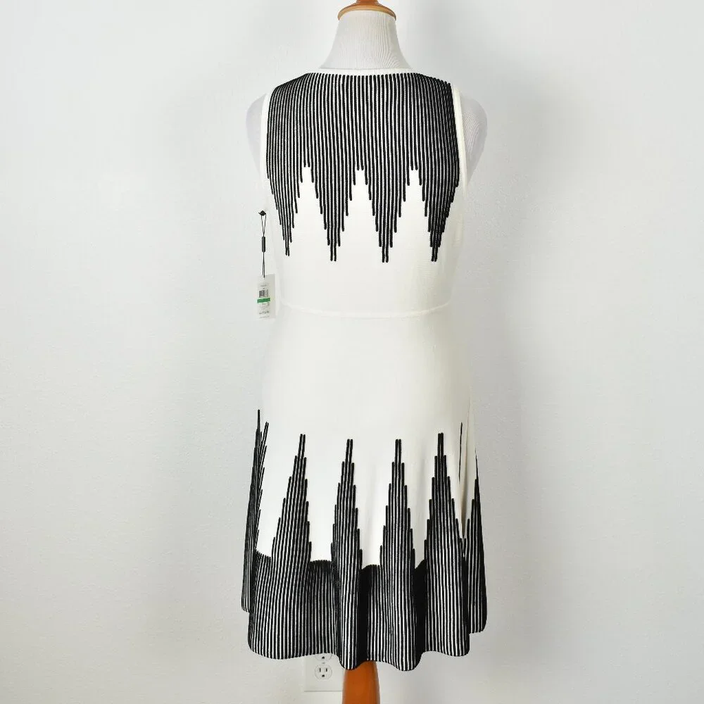Calvin Klein Fit and Flare Knit Dress NEW - L - Picture 5 of 9
